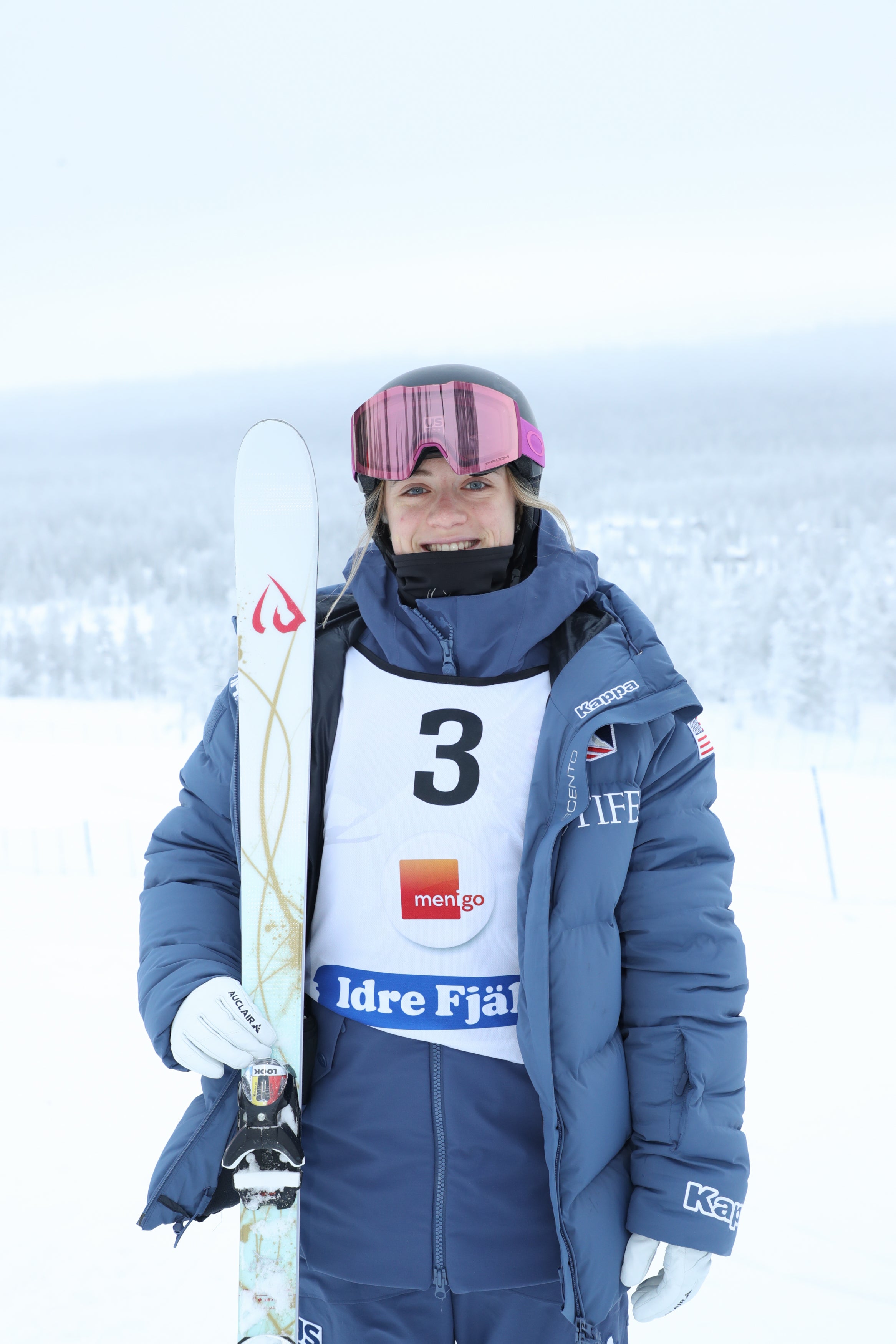 Photo of Olivia Giaccio - mogul skier